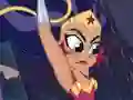 游戏DC Super Hero Girls: Super Late在线