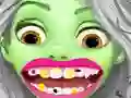 游戏Zombie At Dentist在线