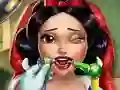 游戏Snow White Real Dentist在线