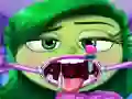 游戏Inside Out Disgust Throat Surgery在线