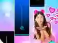 游戏Maria Clara e JP Piano Game Tiles在线