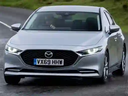 游戏Mazda 3 Sedan在线