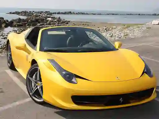 游戏Ferrari 458 Spider Slide在线