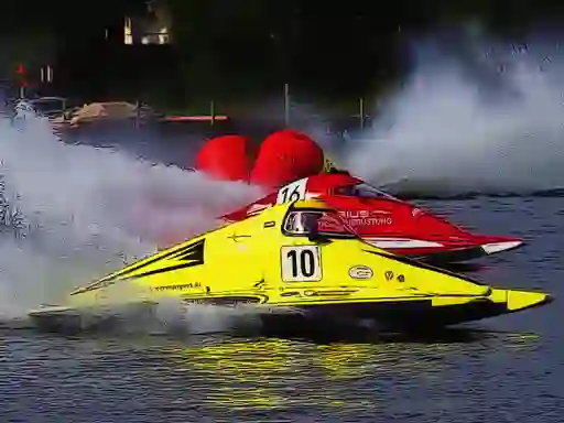 游戏Motor Racing Boat在线