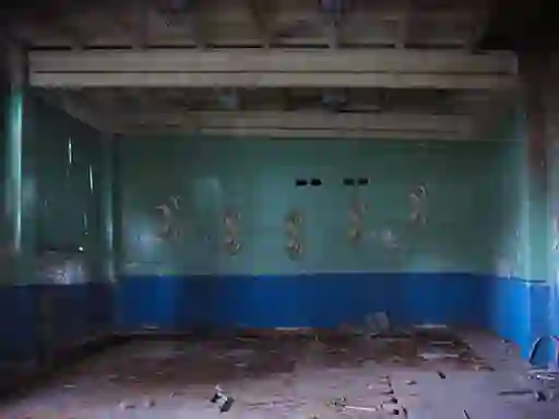 游戏Ghost Town Escape 3 Mirrored Dimension在线